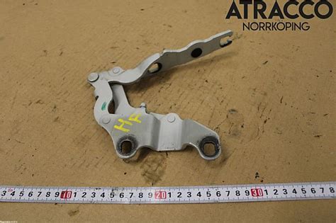 BMW - Motorkap scharnier | Autoparts24