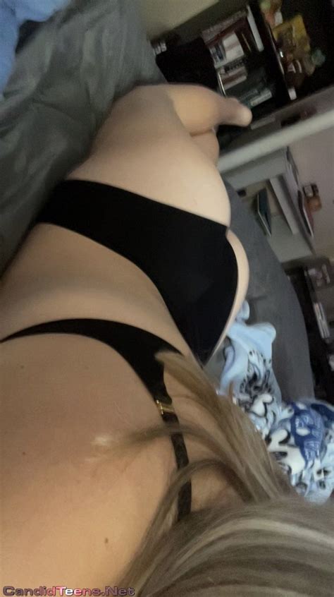 Big Boobs Girlfriend Show Sexy Ass Nudes Candid Teens