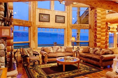 Interiors | Yellowstone Log Homes