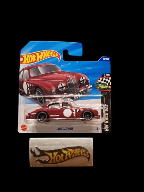Hot Wheels HW Race Day 2025 Jaguar MK1 2 10 S Neu und originalverpackt in Adlikon für CHF 4