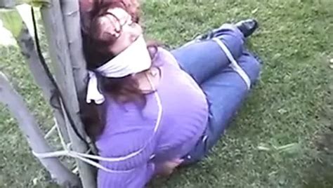 Bbw B Ckt Gefesselt Geknebelt Und Xhamster