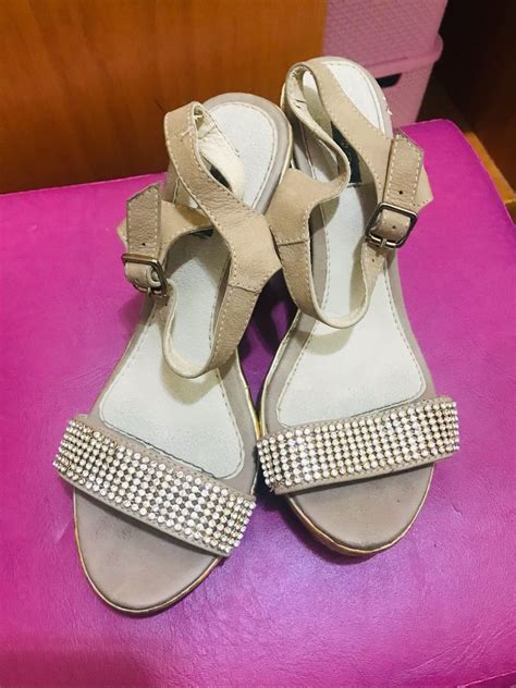 Sandália Plataforma Nude Prego Sandália Feminina Prego Usado
