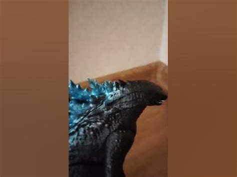 Мини Годзилла - YouTube