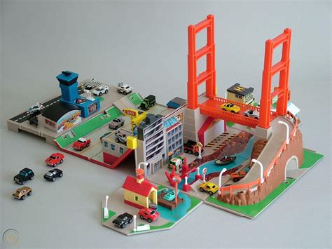 Micro Machines Super City Toolbox Play Set Boxed Complete And 28