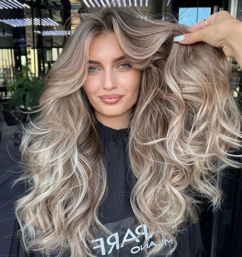 Ash Blonde Hair Balayage Summer Blonde Hair Blonde Hair Extensions Brown Hair With Blonde