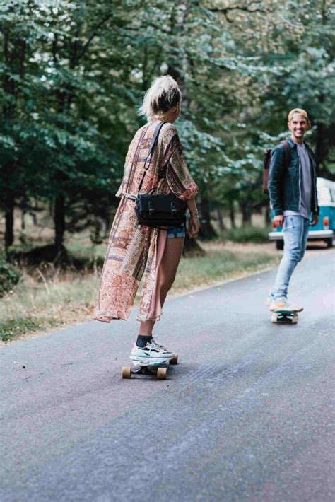 Hot Sexy Saskia Weerstand Bikini Pics