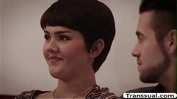 TS Tetona Analizada Por El Mejor Amigo De Su Esposo XVIDEOS