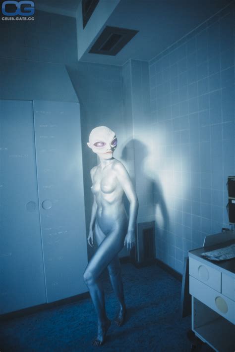 Stefanie Giesinger Nude Pictures Onlyfans Leaks Playboy Photos Sex Scene Uncensored