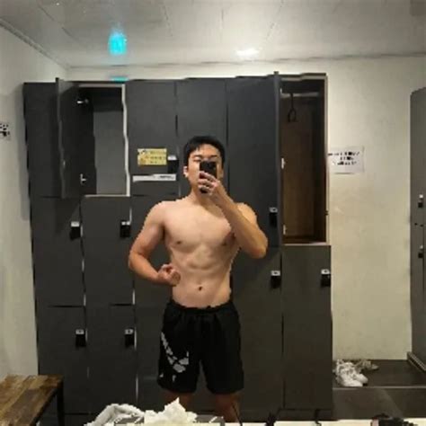 Slender Asian Man Masturbating Gay Whipping Amateur Porn Feat Slender