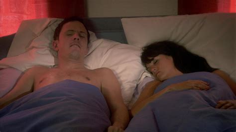 Auscaps Dan Clark Nude In How Not To Live Your Life Home Sweet Home