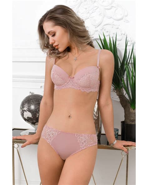 Dimanche Lingerie Largo