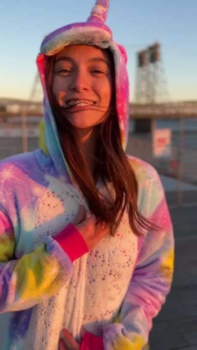 I Hope The Cars Enjoyed A Peek At My Tits FlashingGirls