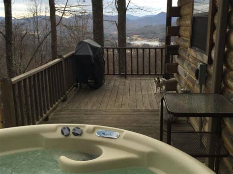 Hiawassee Cabin Rental | Official Georgia Tourism & Travel Website ...