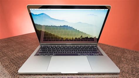 Apple MacBook Pro 13-Inch (2017)