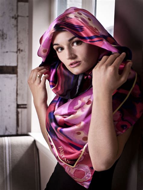 Pin By Crni Macak On Alke In Silk Scarf Style Scarf Styles