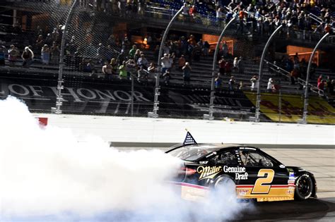 history  darlington throwback weekend  daily downforce