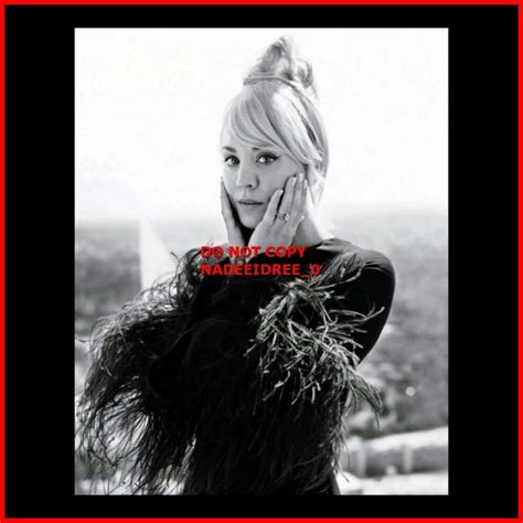 KALEY CUOCO THE Big Bang Theory Television Actress Sexy Pin Up Hot 8X10 Photo 8 14 PicClick UK