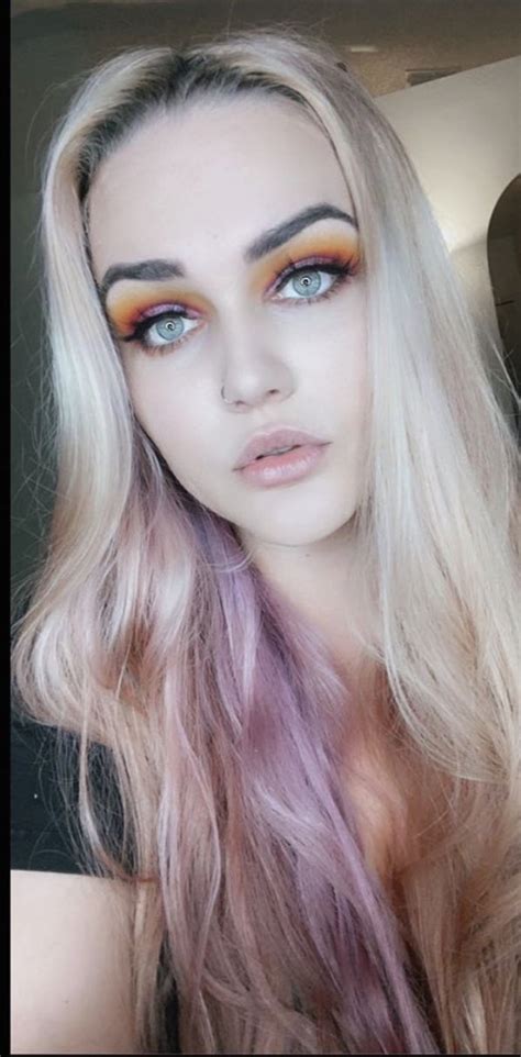 Boobs Curves BBW AthenaBlaze Its Athena Blaze Light Porn Pic