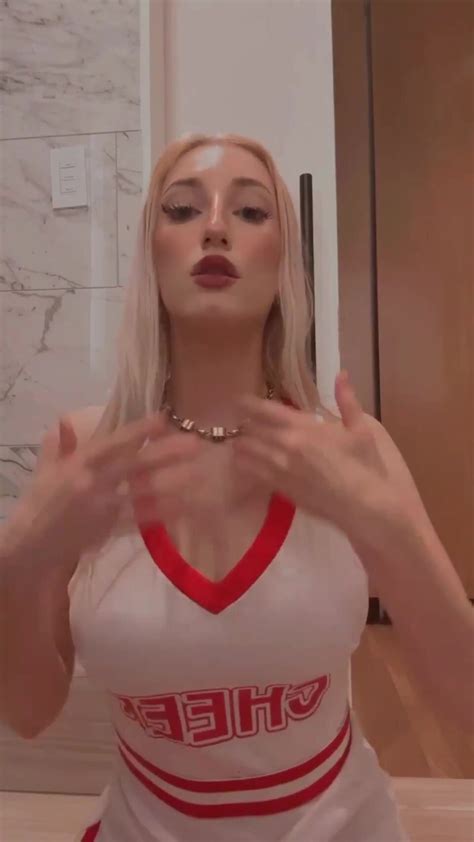 Girls Are Always Horny And Can T Be Satisfied