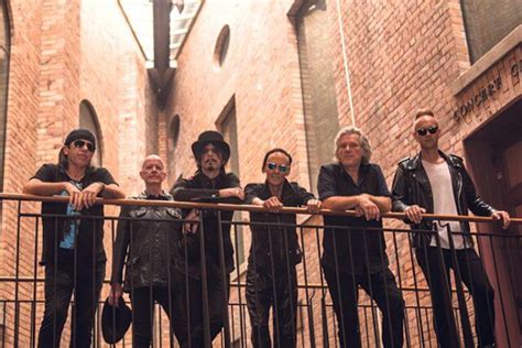 Mi Sex Instinct Music