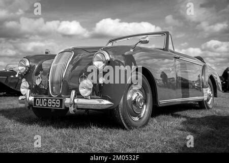 aston martin lagonda oug   display   october scramble