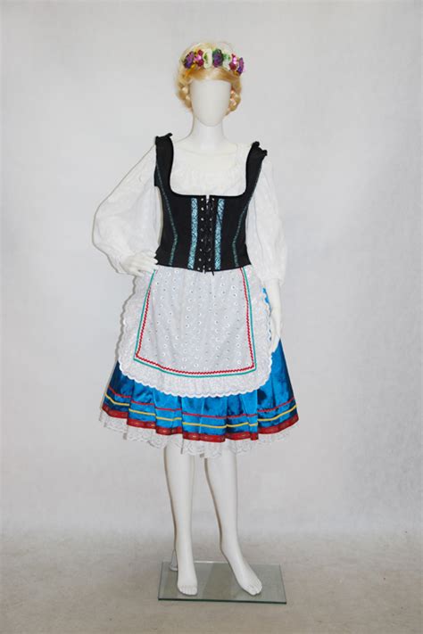 БАВАРСКИЕ НАЦИОНАЛЬНЫЕ КОСТЮМЫ В МОСКВЕ. Прокат баварских народных ...