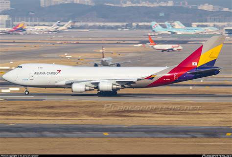 Hl Asiana Airlines Boeing Ef Photo By Ik Aircraft Spotter