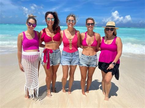 Milf Beach Vacation R Ifyouhadtopickone