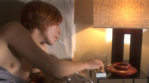 Naked Julie Victor in Insoupçonnable