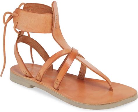 16 Tan Sandals Are The Perfect Neutral For Your Summer Wardrobe