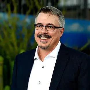 Vince Gilligan: Age, Net Worth, Biography & Career Highlights - Mabumbe