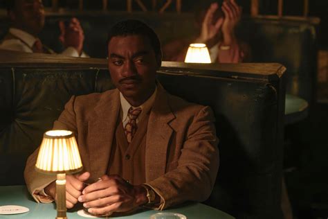 Compagni di Viaggio con Matt Bomer e Jonathan Bailey la serie mostrerà sesso gay mai visto