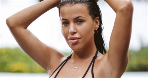 Hot Sexy Melina Johnsen Bikini Pics