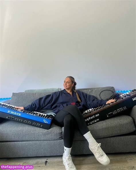 Tate McRae Tatemcrae U Nude OnlyFans Photo The Fappening Plus