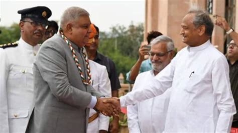aapne kaun sa jaadu kiya tha ashok gehlot asks jagdeep dhankhar