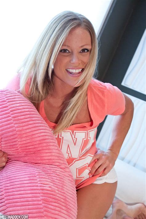 Blonde Hottie Meet Madden Strips To Pink Underwear Photos