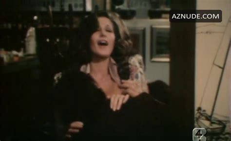 Il Letto In Piazza Nude Scenes Aznude