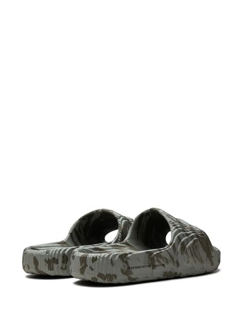 Adidas Adilette 22 サンダル グリーン Farfetch Jp