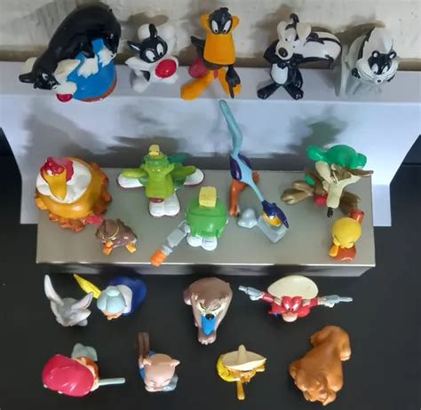 Figuras Sonrics Isla Loca De Los Looney Tunes Solo Figuras En Venta