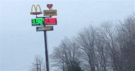 Mcdonalds Loves Subway Mildlyinteresting