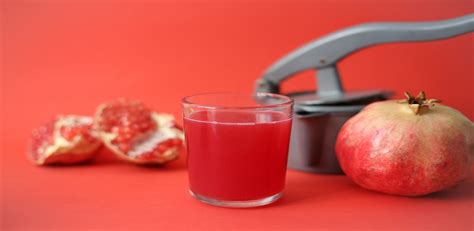 Pomegranate Juice Benefits - 8 Health Benefits | Max Lab