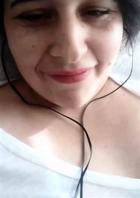 Amateur Turkish Housewife Caresses Her Beautiful Tits