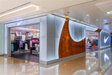 Gmg Nike 在香港開設專門店，進軍 9175 億美元市場