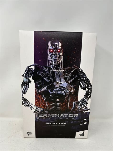 Terminator Genisys Hot Toys Endoskeleton 1313Mockingbirdlane
