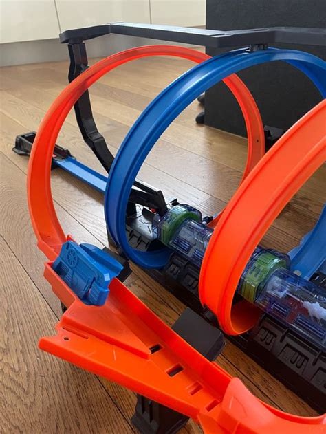Hot Wheels Corkscrew Crash Track Set Kaufen Auf Ricardo