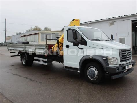 Бортовой автомобиль ГАЗон Next с КМУ Hyva HV 60