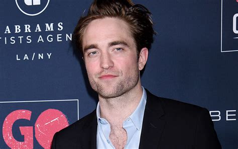 Robert Pattinson Net Worth - FanBolt