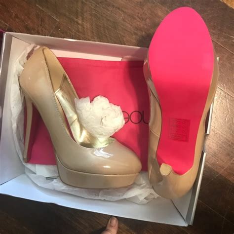 Shoe Dazzle Shoes Shoedazzle Signature Series Nude Platform Heels