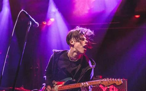 دانلود آهنگ های Yungblud دانلود متنوع ترین آهنگ ها از هنرمندان برتر دنیا