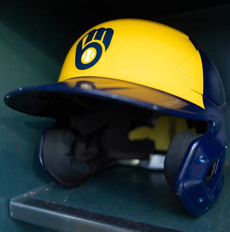 Next season cubs vs brewers tickets will go on sale earlier than usual 13